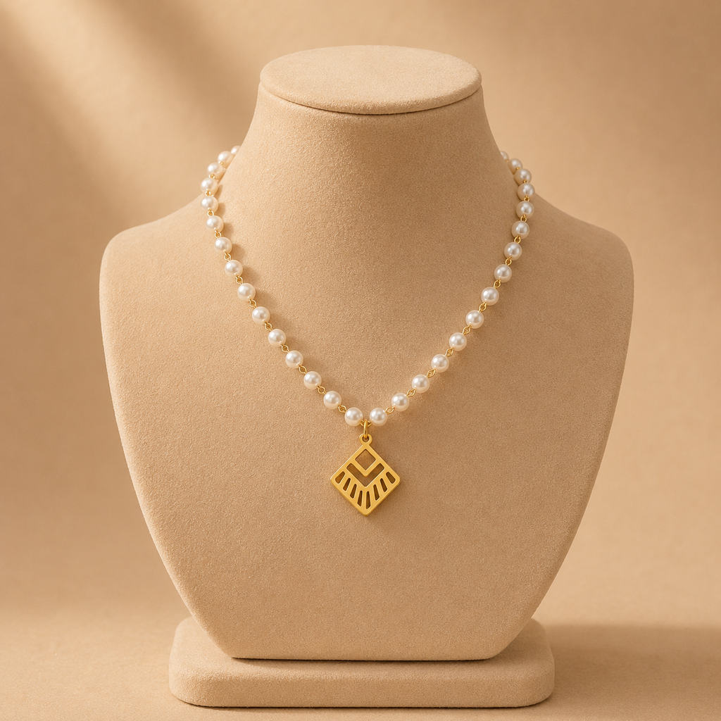 Amelia Necklace