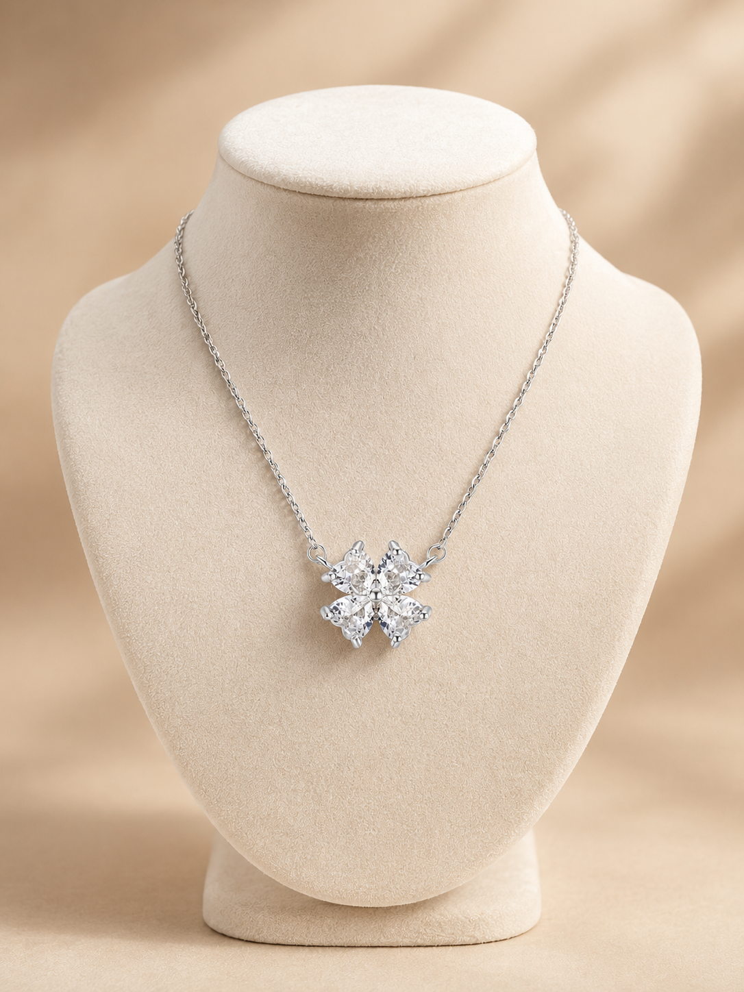 Faby Necklace